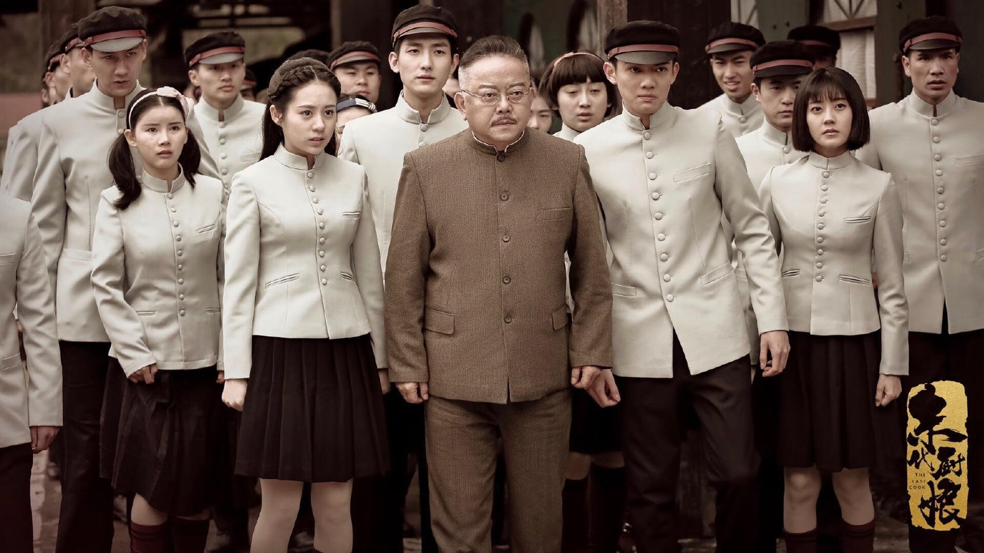 南安普顿客场逼平阿斯顿维拉，保持不败势头，南安普顿 vita